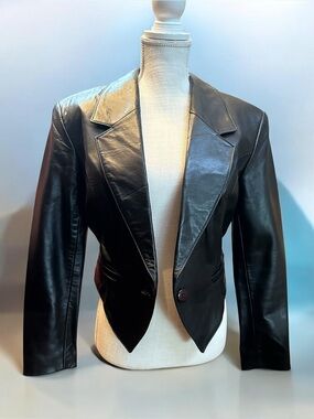 Gorgeous Michael Hoban North Beach sz 7/8 soft black leather jacket NWOT